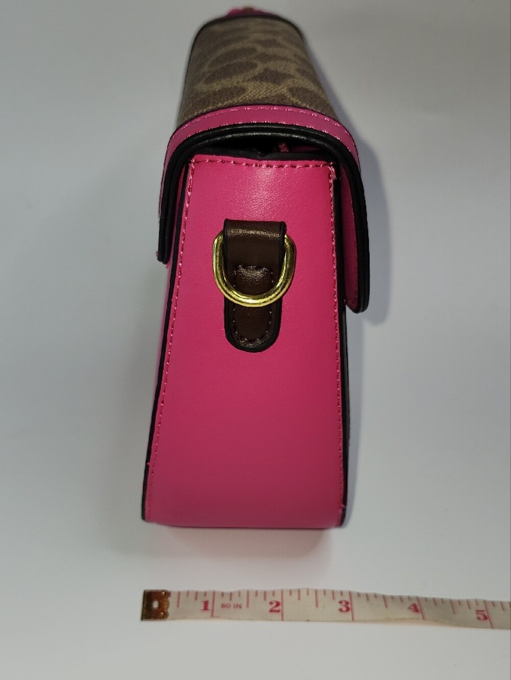📦Crossbody small bag with Pink Trim and Mint Accent - Picture 6 of 10